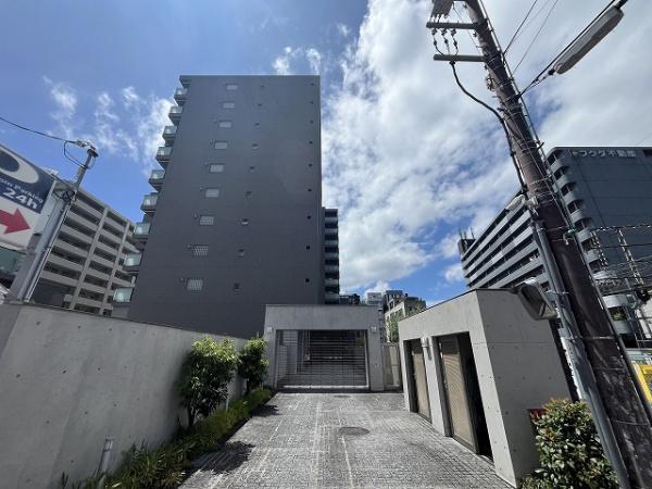 ピアッツァコート八木駅前