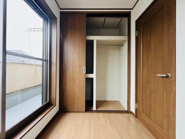 橿原市小槻町の中古一戸建て