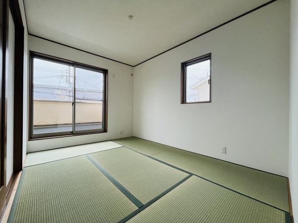 橿原市小槻町の中古一戸建て
