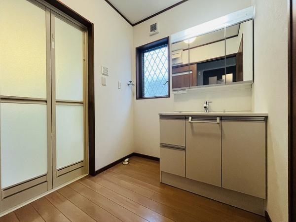 橿原市小槻町の中古一戸建て