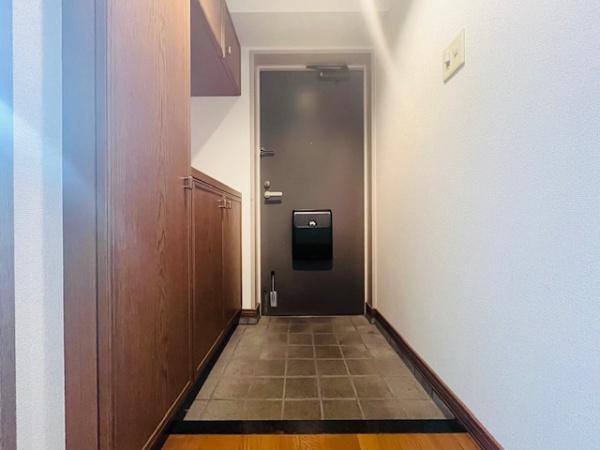 ビーバードルチェ当麻(玄関)