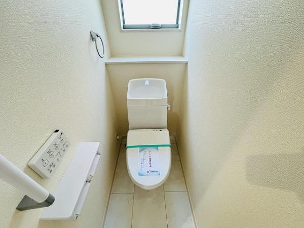 天理市別所町　2号棟　新築戸建