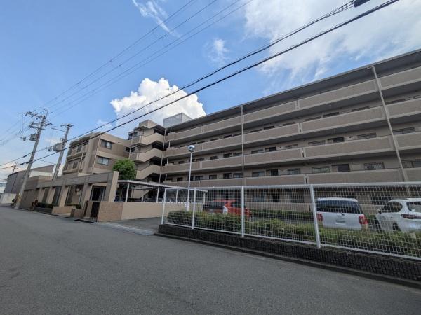 ラウンドコート王寺1番館