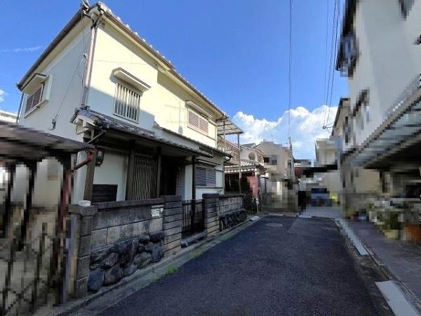 橿原市内膳町４丁目の土地
