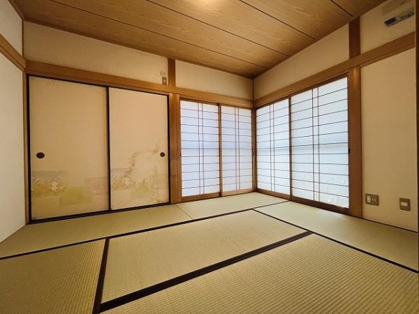 橿原市北妙法寺町の中古一戸建て