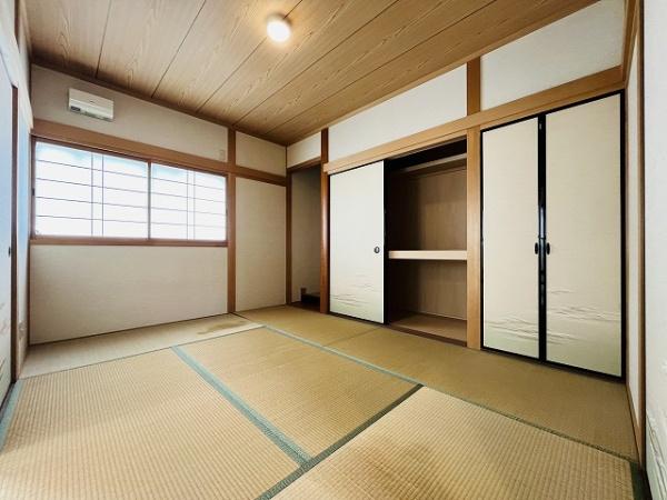 橿原市北妙法寺町の中古一戸建て