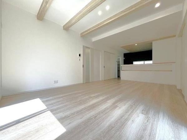 大和高田市大字勝目の新築一戸建