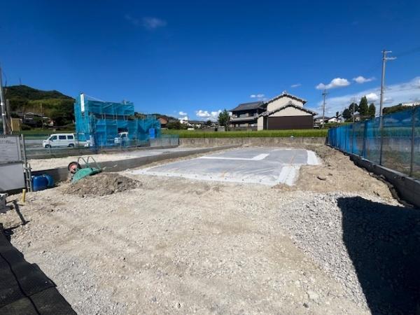生駒郡斑鳩町龍田3丁目2期　新築戸建　2号棟