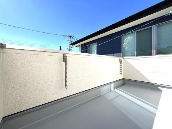 大和高田市西三倉堂１丁目　１号棟　新築戸建
