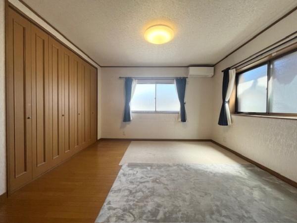 香芝市下田西３丁目の中古一戸建て