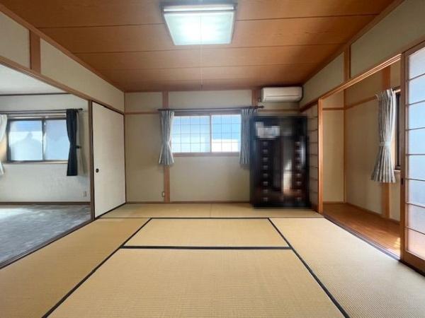 香芝市下田西３丁目の中古一戸建て