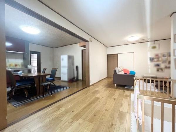 香芝市下田西３丁目の中古一戸建て