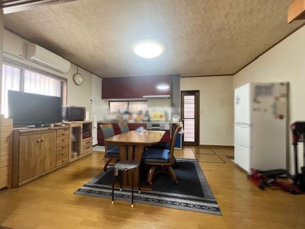 香芝市下田西３丁目の中古一戸建て