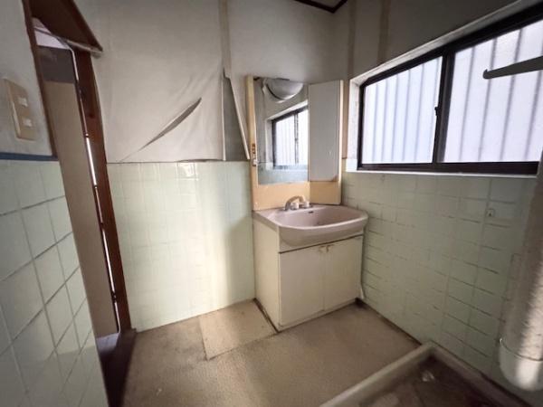 香芝市磯壁２丁目の中古一戸建て