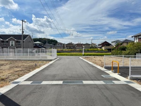 北葛城郡広陵町大字三吉の土地