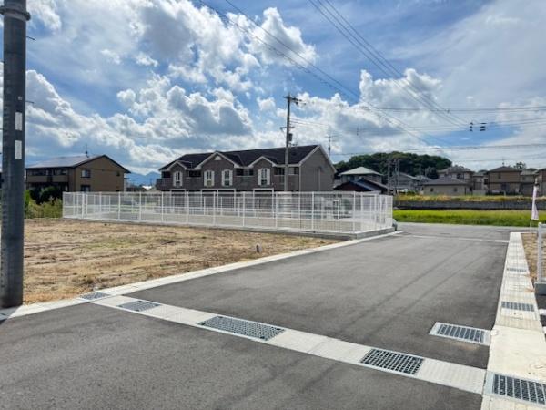 北葛城郡広陵町大字三吉の土地