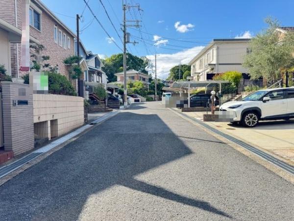 香芝市真美ヶ丘３丁目の土地