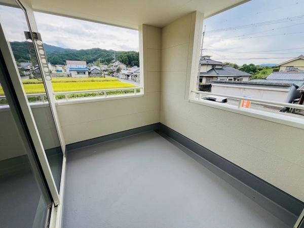 桜井市浅古 2号棟 新築戸建(バルコニー)