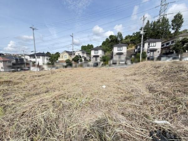 香芝市旭ケ丘５丁目の土地