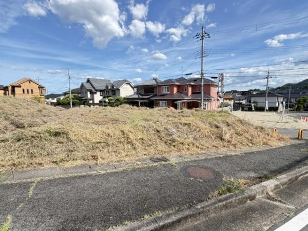 香芝市旭ケ丘５丁目の土地