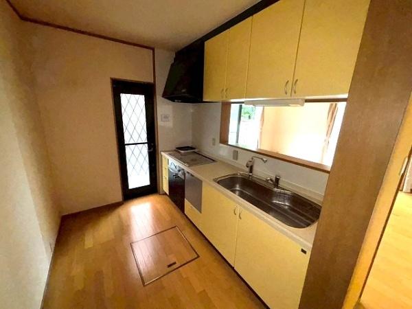 橿原市鳥屋町の中古一戸建て