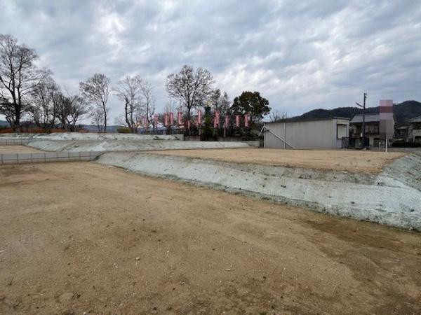 生駒郡斑鳩町龍田南６丁目の土地