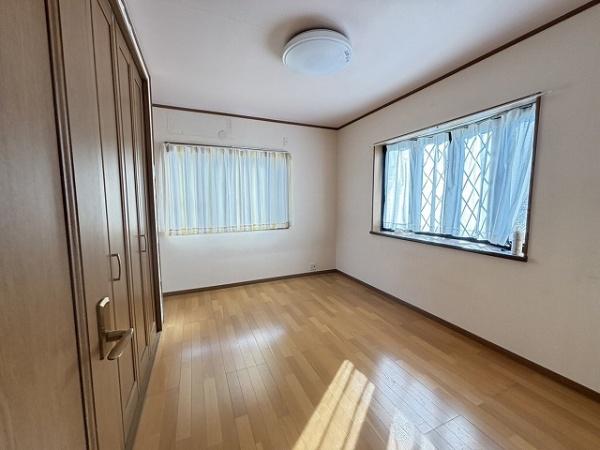 橿原市鳥屋町の中古一戸建て