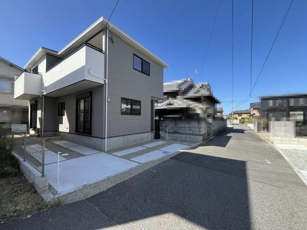 御所市栄町　２号棟　新築戸建