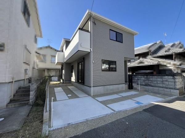 御所市栄町　２号棟　新築戸建