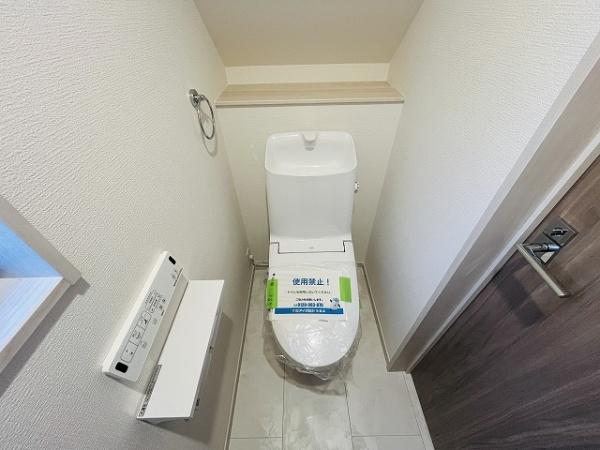 御所市栄町　２号棟　新築戸建