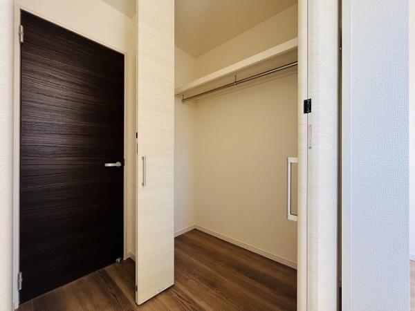 葛城市新庄４期　1号棟　新築戸建