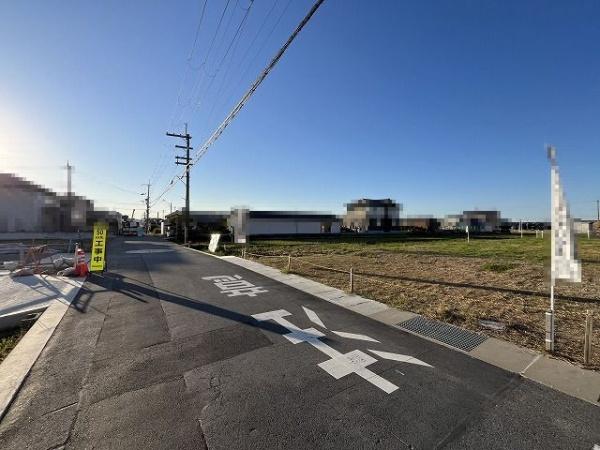 橿原市十市町の土地(前面道路含む現地写真)