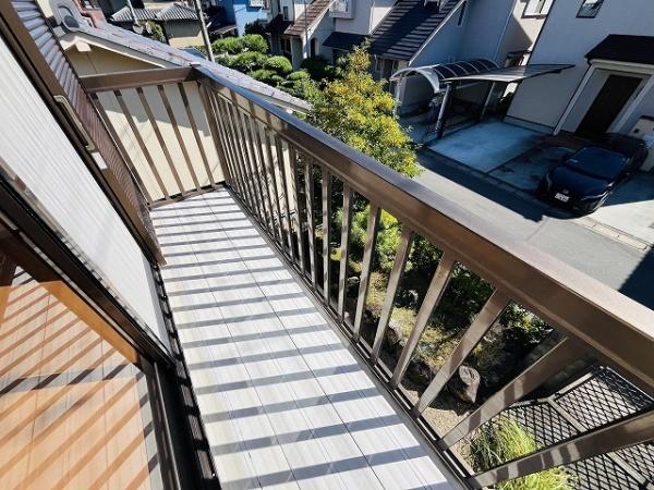天理市二階堂上ノ庄町の中古一戸建て(バルコニー)