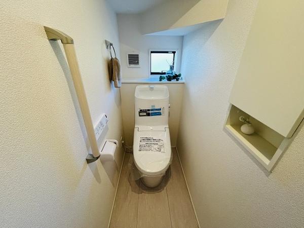 天理市石上町 3号棟 新築戸建(トイレ)