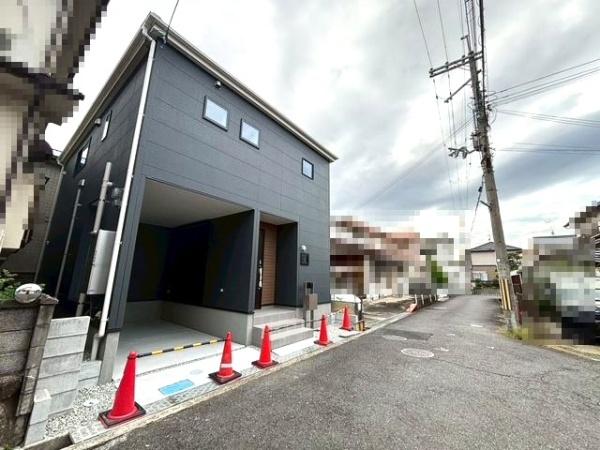 橿原市北妙法寺町5期 1号棟 新築戸建(前面道路含む現地写真)