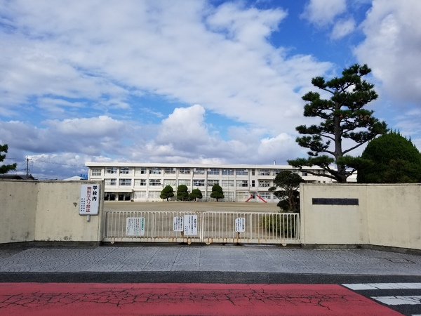 橿原市地黄町の土地(橿原市立真菅小学校)