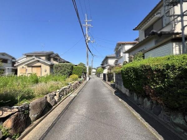 磯城郡三宅町大字石見の土地(前面道路含む現地写真)