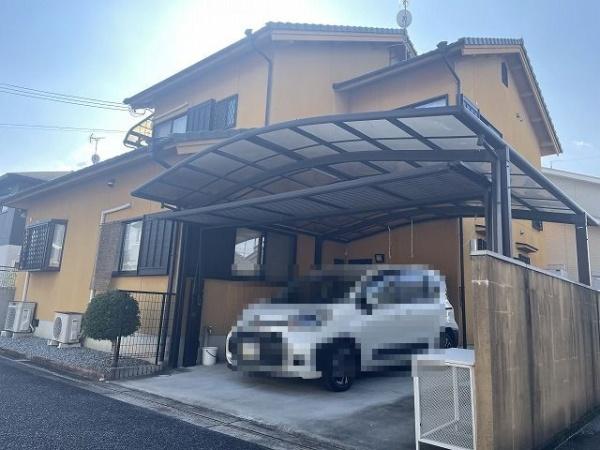 橿原市城殿町の中古一戸建て(駐車場)