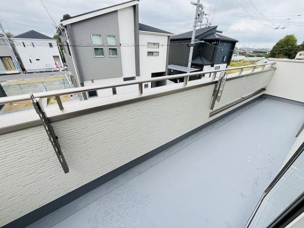 川西町結崎　2号棟　新築戸建