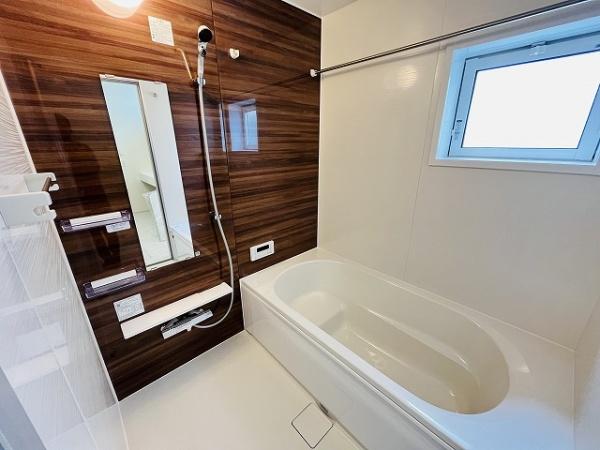 川西町結崎　2号棟　新築戸建