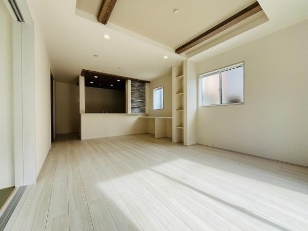 川西町結崎　3号棟　新築戸建