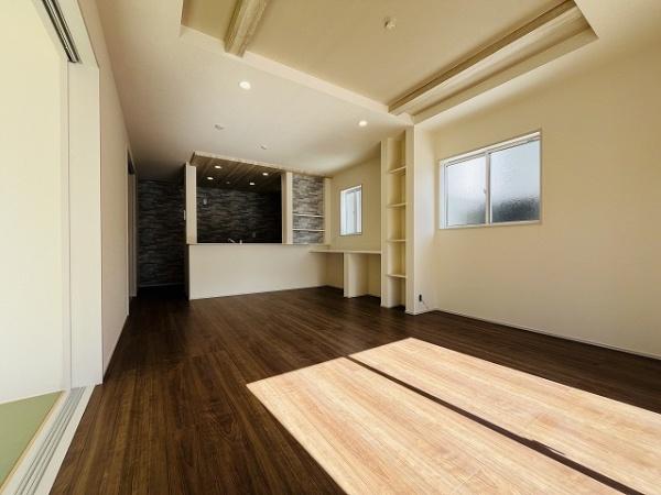 川西町結崎　4号棟　新築戸建