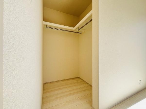 川西町結崎　5号棟　新築戸建