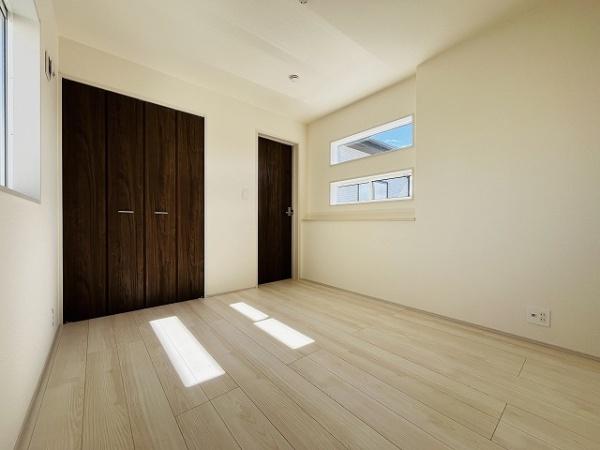 川西町結崎　5号棟　新築戸建