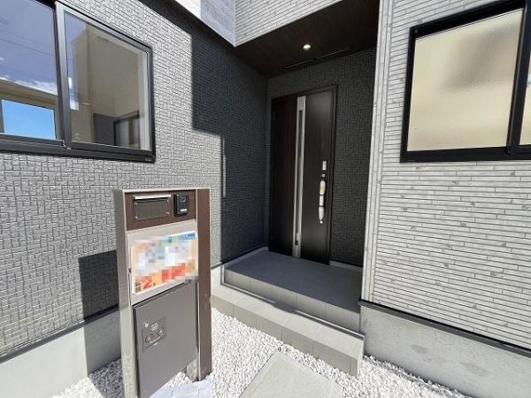 川西町結崎　5号棟　新築戸建