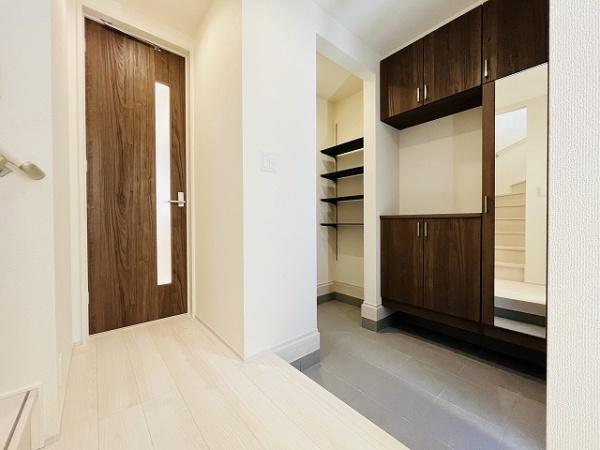 川西町結崎　5号棟　新築戸建