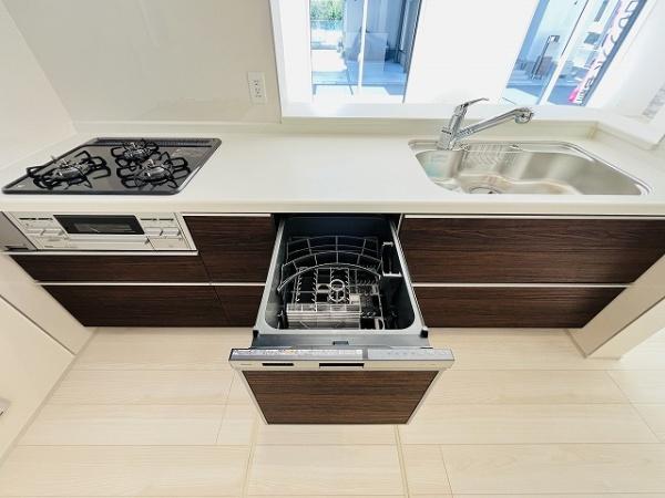 川西町結崎　5号棟　新築戸建