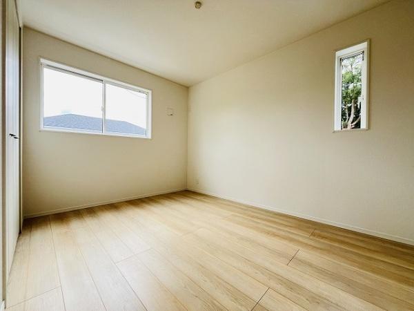 天理市田町第1　2号棟　新築戸建