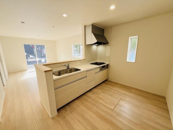 天理市田町第1　2号棟　新築戸建