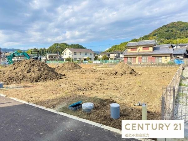 生駒郡斑鳩町龍田4丁目 2号棟 新築戸建